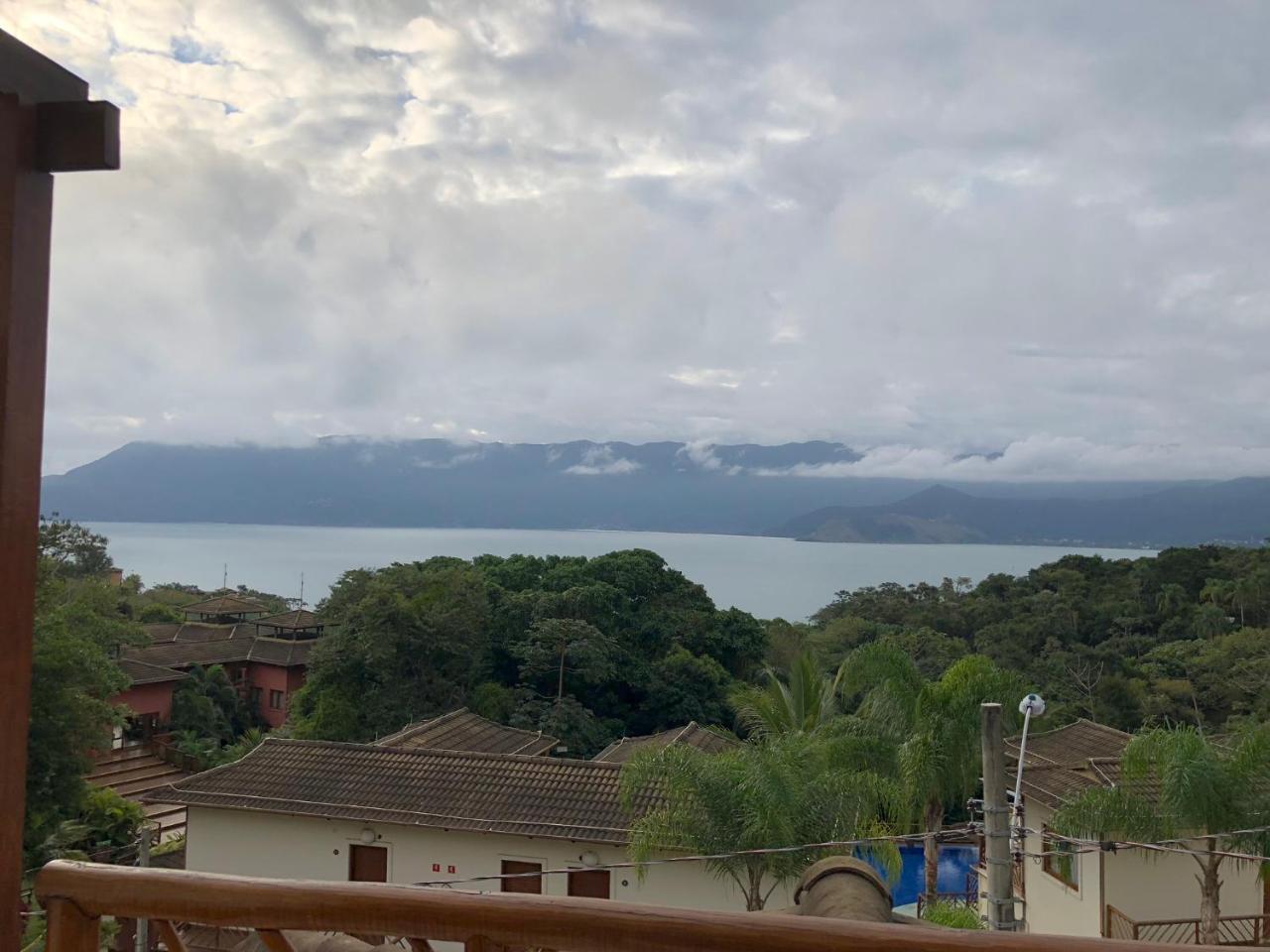 Bangalo Em Ilhabela/Yacamim Villa Esterno foto